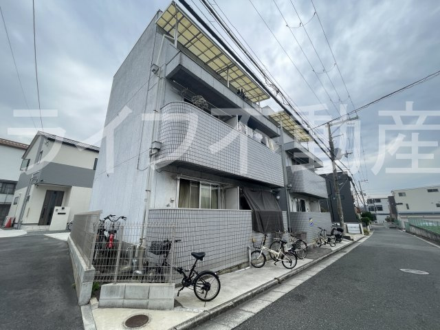 シルキーハイツの外観
