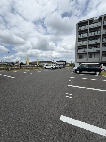 熊本市北区龍田７丁目の賃貸マンションの駐車場