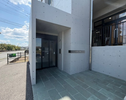 熊本市北区龍田７丁目の賃貸マンションのエントランス