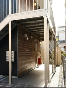 ヴェリテ柏町のエントランス