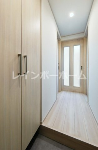 ヴェリテ柏町の玄関