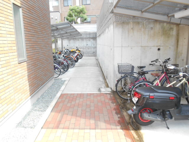アンプルールクラージュコリーヌシャンⅡのその他