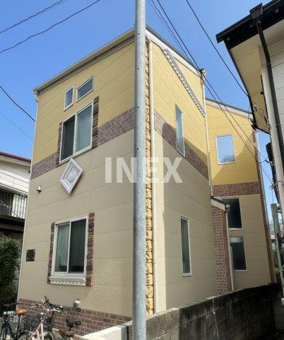 横浜市西区霞ケ丘のアパートの外観
