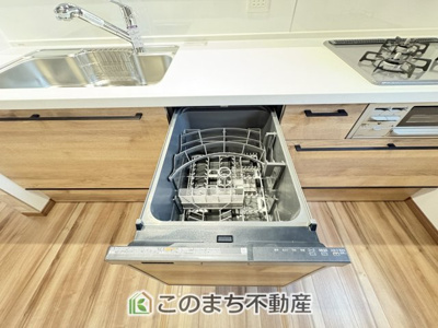 【キッチン】 | ワイウッドコート佐野市高萩町　第3期　 | 時短家事につながる食器洗浄乾燥機付き☆