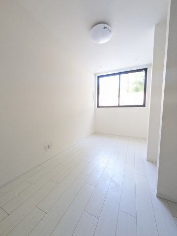 Ｓ－Ｔｅｒｒａｃｅ　元住吉の居間・リビング