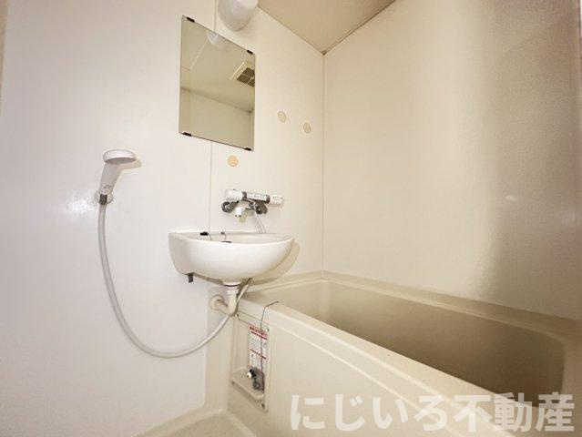 ハイツ清水の浴室