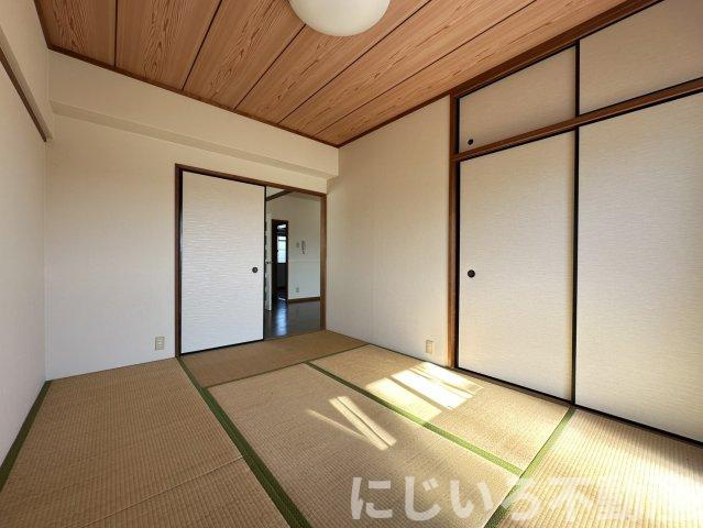 スカイビュー日開野の和室