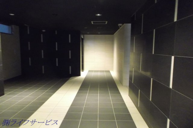【エントランス】 | プレサンスＮＥＯ心斎橋 | エントランスホール