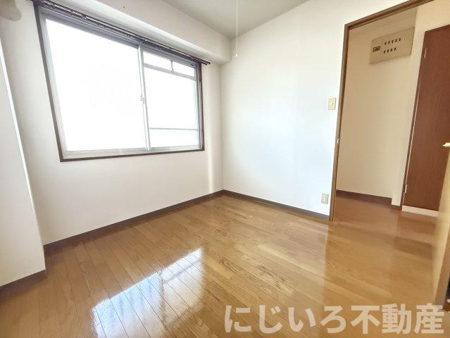 グリーンピア津乃峰の洋室