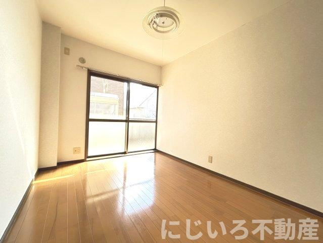 T＆SポレールマスダAの洋室