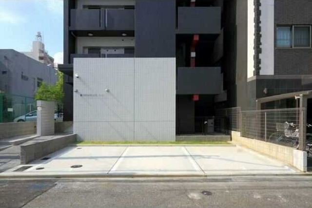 S-RESIDENCE本山の駐車場