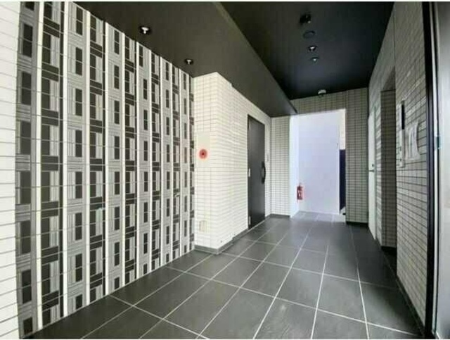 S-RESIDENCE本山のエントランス