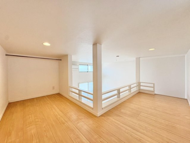 andR熊本駅の内装