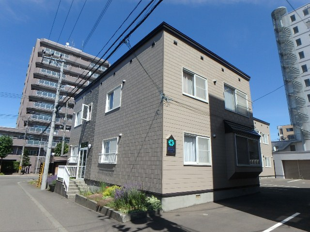 ルミエール平和通