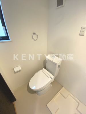 【トイレ】 | ＹＡＧＵＣＨＩ　ＲＥＳＩＤＥＮＣＥ　C棟 | ゆったりとした空間のトイレです