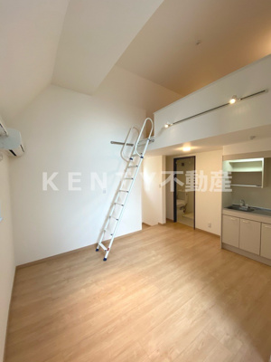 【内装】 | ＹＡＧＵＣＨＩ　ＲＥＳＩＤＥＮＣＥ　C棟 | 明るい色調の室内です