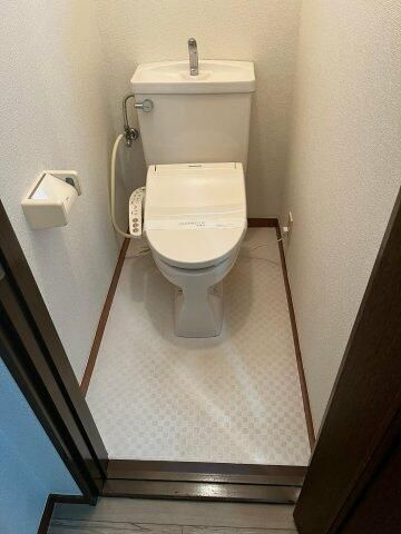 タウンハウスのトイレ