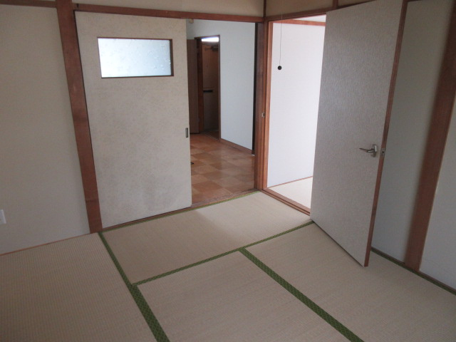 さかえハウスの和室
