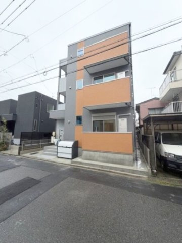 ベネフィス観音町のエントランス