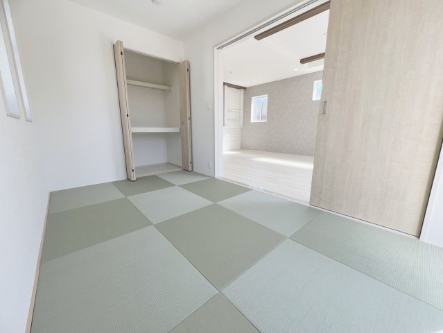 榛原郡吉田町川尻の和室
