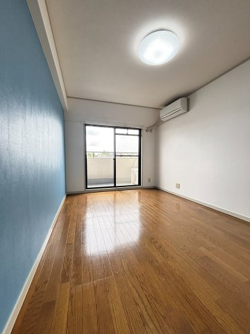 エミネンス北町の洋室