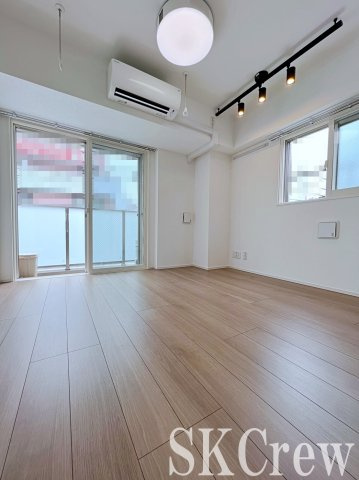 【居間・リビング】 | The Shinagawa East Residence(ザ・シナガワ イースト レジデンス) | 同施工会社の参考写真です。