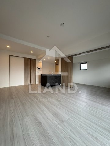 S-RESIDENCE大手門awesomeの居間・リビング|S-RESIDENCE大手門awesome