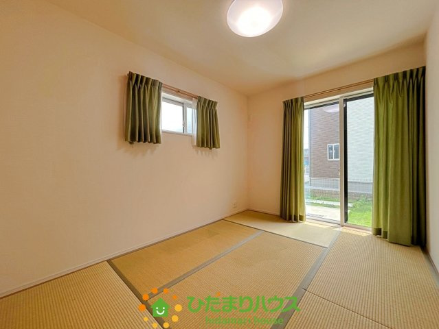 古河市新久田　中古一戸建ての和室