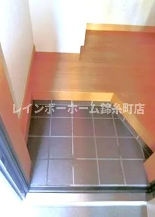 エールシャンブルの玄関