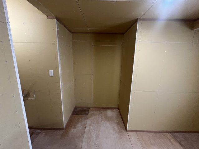 葛飾区新小岩２丁目の事務所の収納