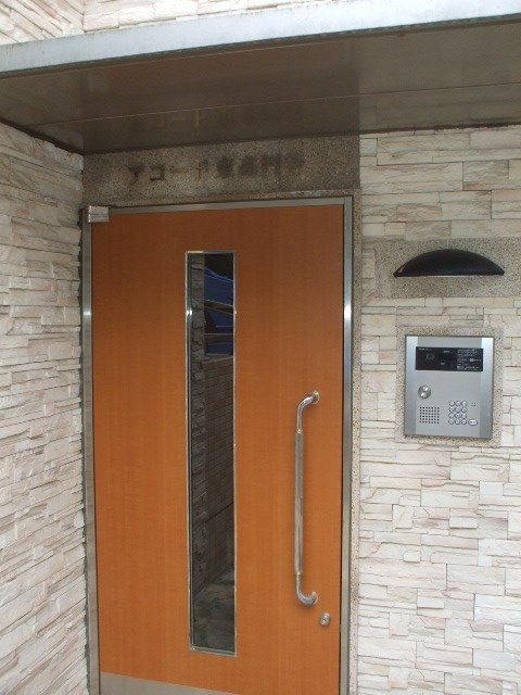 アコード東高円寺のエントランス
