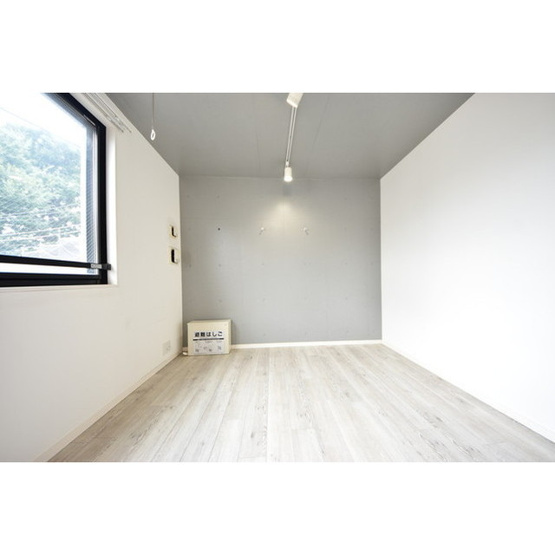 【寝室】エルフローラ三軒茶屋