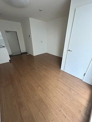 初台フラットの洋室