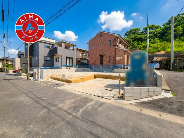 太宰府市青山2丁目第1-1棟（1号棟）の前面道路含む現地写真|見学の時間などお気軽にお問い合わせ下さい。