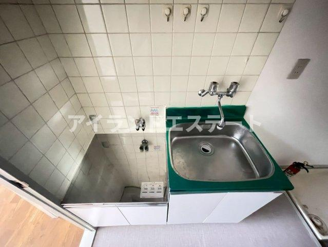 プランタンヨダ　南向き　ロフト　最上階のキッチン