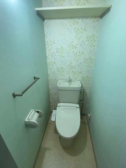 エスポワール善福寺のトイレ|※別部屋の内装写真となります。