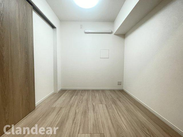 五反野ダイヤモンドマンションの寝室|ドキドキの新生活も、安心してスタート。ぴったりの住まいを見つけませんか？クランディアが一緒に住まい選びをサポートします‼　まずは、お気軽にお問合せください　＃クランディア