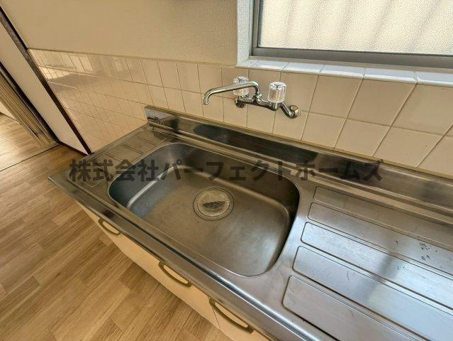 長尾家具町2丁目戸建　賃貸のキッチン|キッチンでお料理をお楽しみください