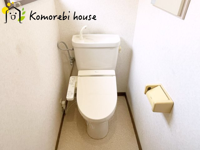 さいたま市見沼区南中丸　中古戸建てのトイレ|清潔感のあるトイレです