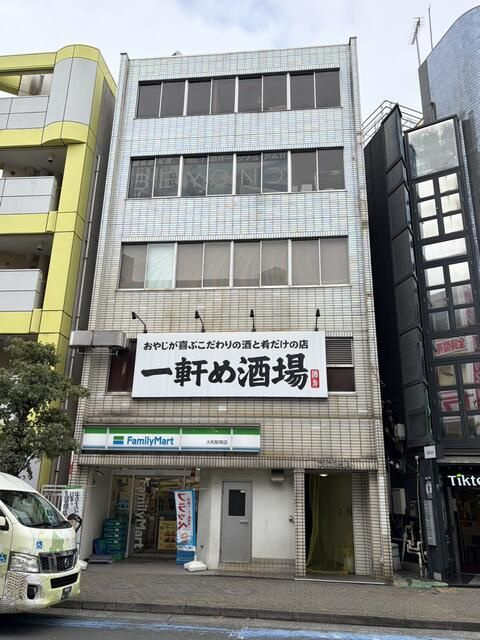 スズビルの外観