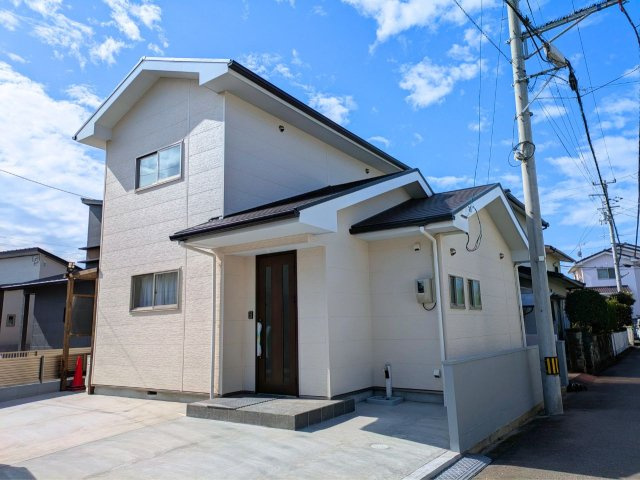 土居町戸建ての外観|フルリノベ物件となります！
