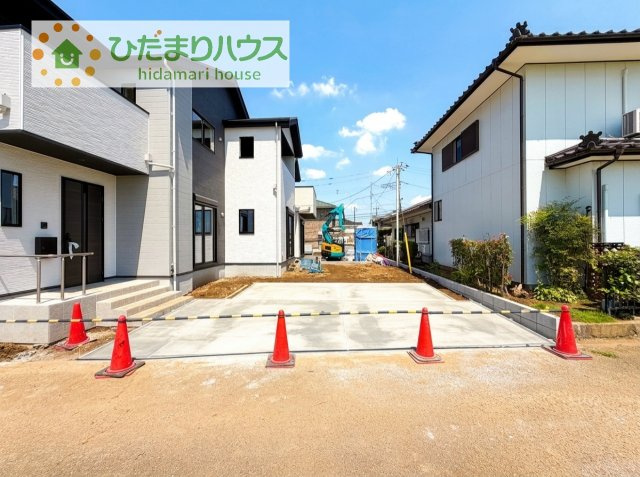 【駐車場】 | つくば市東光台2期　新築戸建　1号棟 | マイホームなら駐車場代がかかりません！しかも、自宅の駐車場で洗車ができます！今までコイン洗車に行っていた手間も省けて、節約にもつながります(^^♪