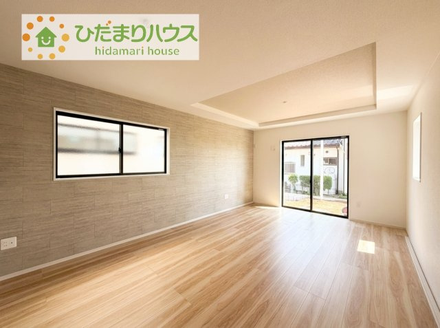 【居間・リビング】 | つくば市東光台2期　新築戸建　1号棟 | お子様が元気に遊べる広々としたリビングです！