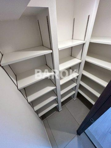 S-RESIDENCE薬院aureateの玄関