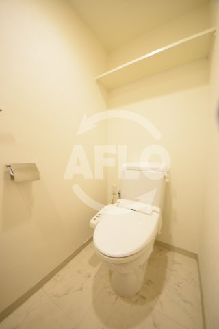 大阪プレステージアコモデーションのトイレ|大阪プレステージアコモデーション　温水洗浄便座付き