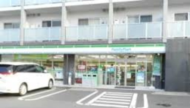 シティハイム　シルフィードのその他|ファミリーマート大岡二丁目店