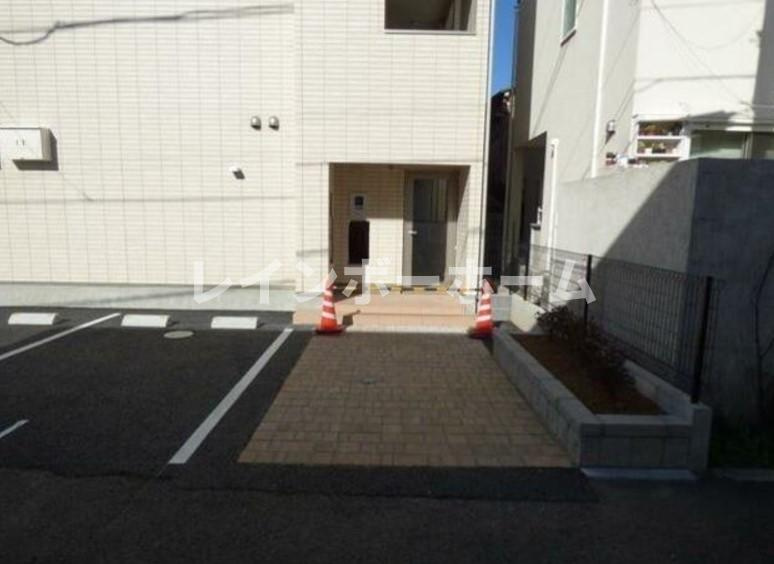 AJ南柏WestⅠ特典：仲介手数料が無料です!!の駐車場|駐車スペースもあります