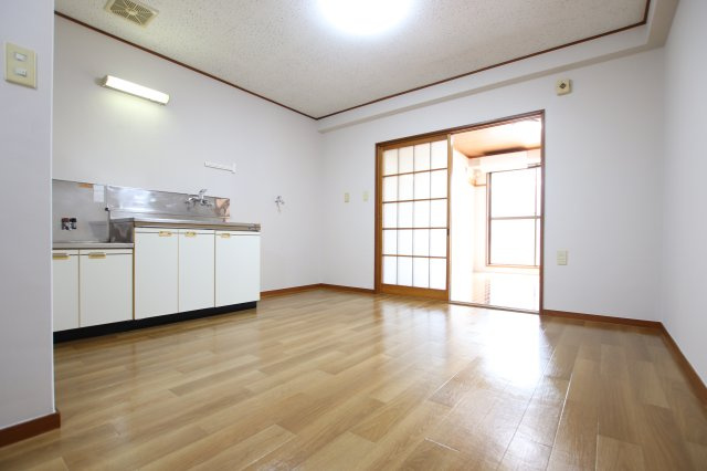 矢島コーポの居間・リビング