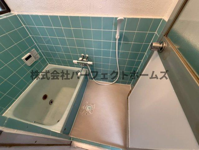 高野道1丁目戸建　賃貸の浴室|落ち着いた空間のお風呂です