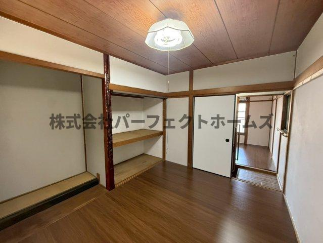 高野道1丁目戸建　賃貸の洋室|ゆったりした洋室です